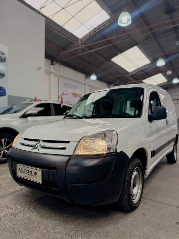 Citroën BERLINGO FURGON HDI 92 BUSINESS AM22